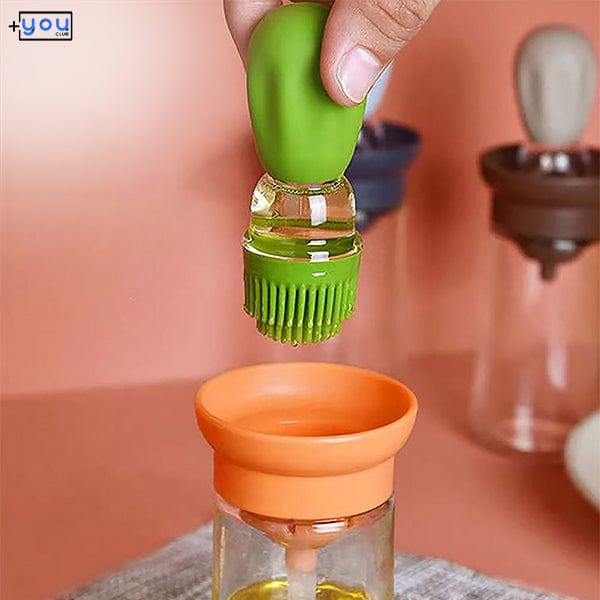 shop.plusyouclub 0 Oil Dispenser WIth Brush
